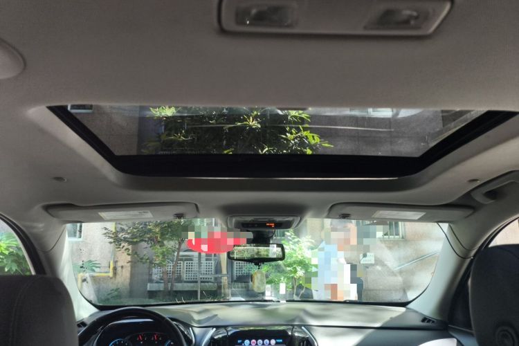 Used Chevrolet Menlo  Headliner