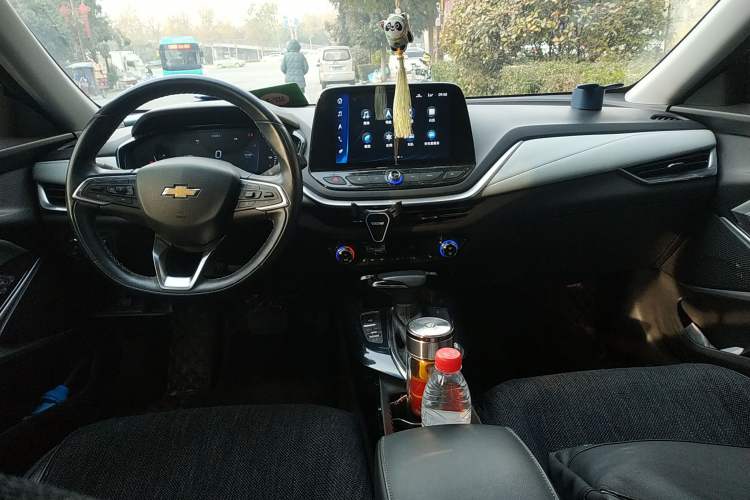 Used Chevrolet Menlo 2020 Starry Edition Center Console