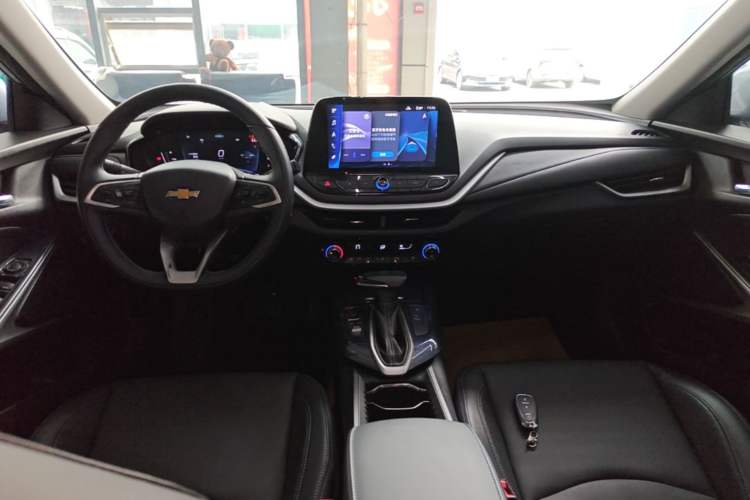 Used Chevrolet Menlo 2020 Starry Edition Center Console