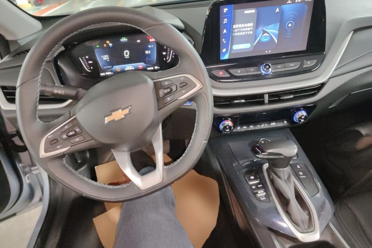 Used Chevrolet Menlo 2020 Starry Edition Center Console