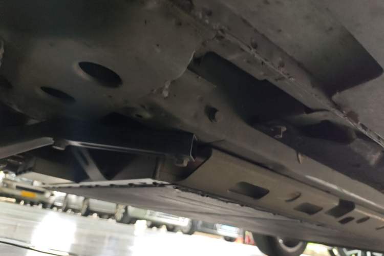 Used Chevrolet Menlo 2020 Starry Edition Chassis Front Left