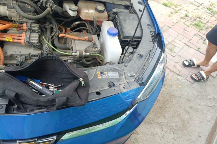 Used Chevrolet Menlo 2020 Starry Edition Engine Bay Left