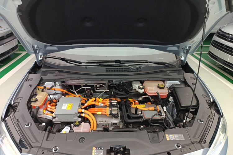 Used Chevrolet Menlo 2020 Starry Edition Engine Bay