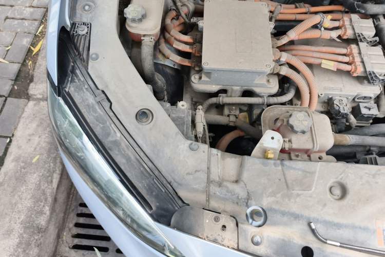 Used Chevrolet Menlo 2020 Starry Edition Engine Bay Right