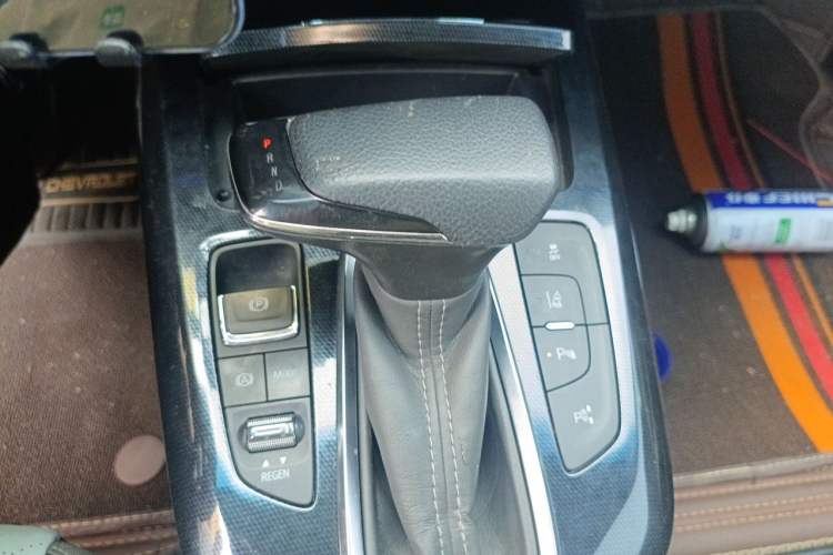 Used Chevrolet Menlo 2020 Starry Edition Gear Lever