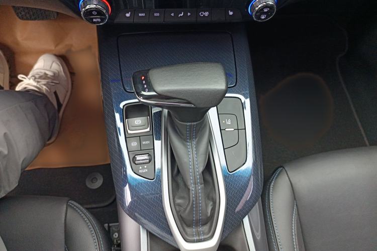 Used Chevrolet Menlo 2020 Starry Edition Gear Lever