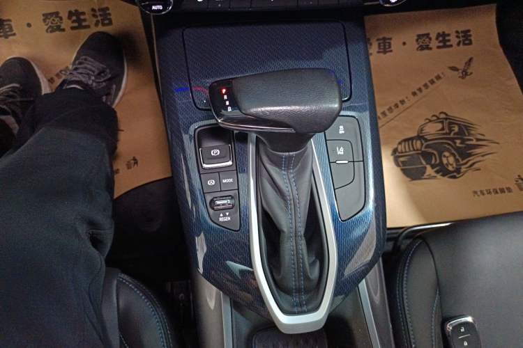 Used Chevrolet Menlo 2020 Starry Edition Gear Lever