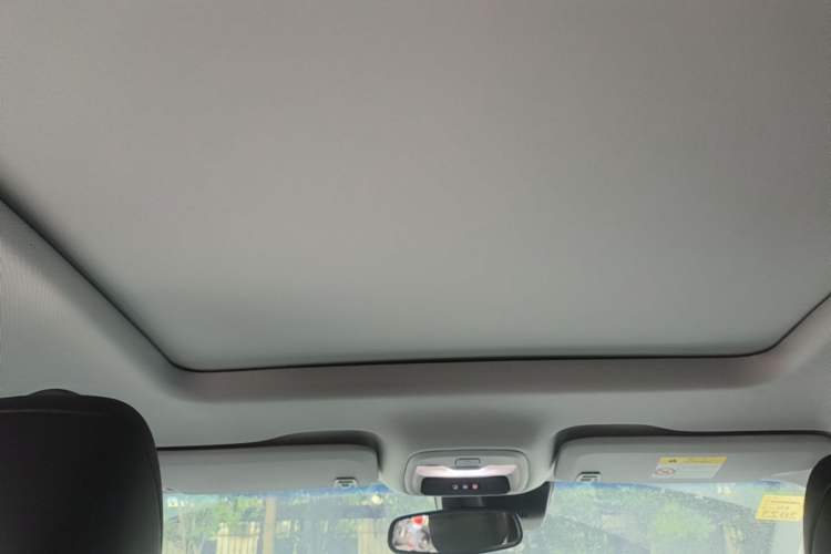 Used Chevrolet Menlo 2020 Starry Edition Headliner