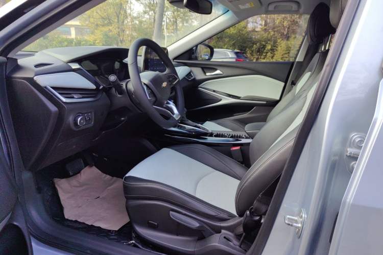 Used Chevrolet Menlo 2020 Starry Edition Interior 1