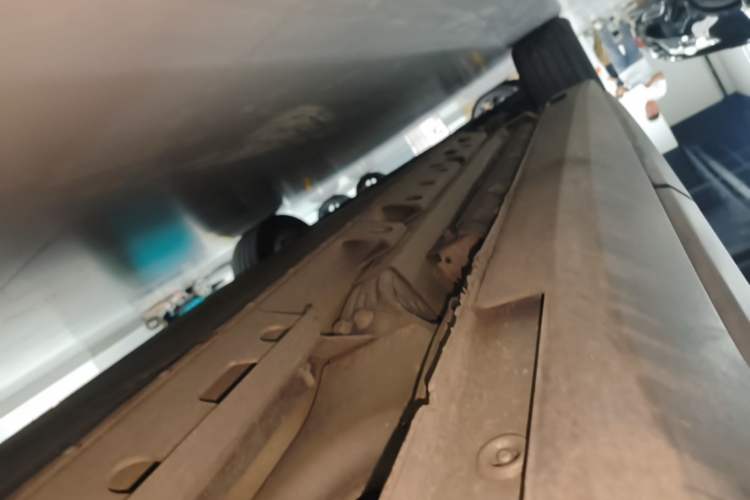 Used Chevrolet Menlo 2020 Starry Edition Left Side Sill