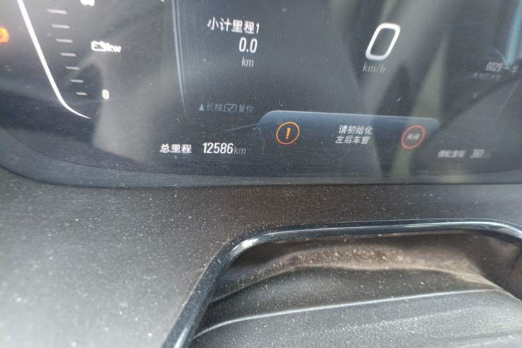 Used Chevrolet Menlo 2020 Starry Edition Odometer Close Up