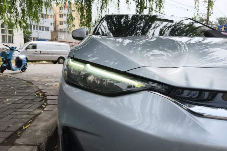 Used Chevrolet Menlo 2020 Starry Edition Right Front Headlight