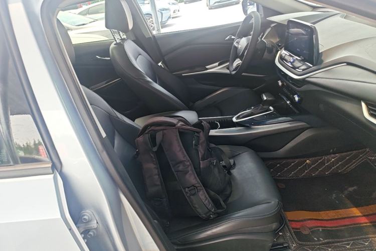 Used Chevrolet Menlo 2020 Starry Edition Right Front Seat