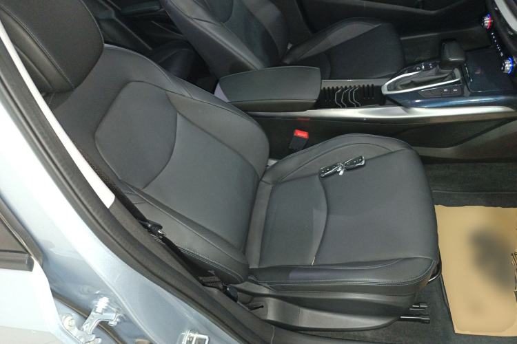 Used Chevrolet Menlo 2020 Starry Edition Right Front Seat
