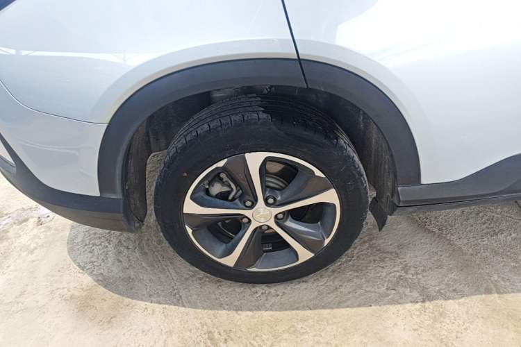 Used Chevrolet Menlo 2020 Starry Edition Right Rear Wheel Hub