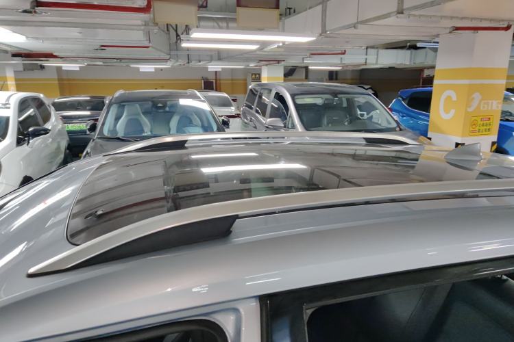 Used Chevrolet Menlo 2020 Starry Edition Roof