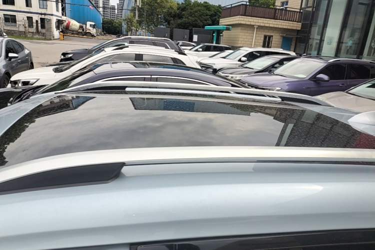 Used Chevrolet Menlo 2020 Starry Edition Roof