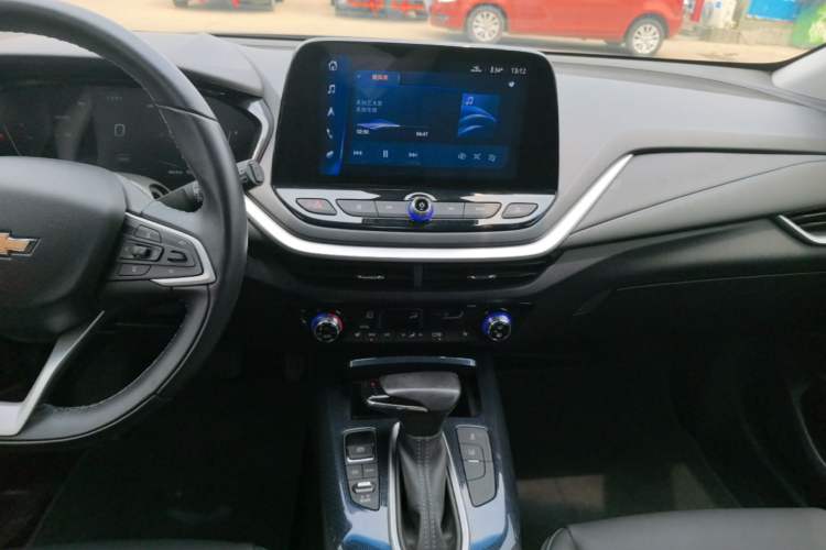 Used Chevrolet Menlo 2020 Starry Edition Audio And AC Panel