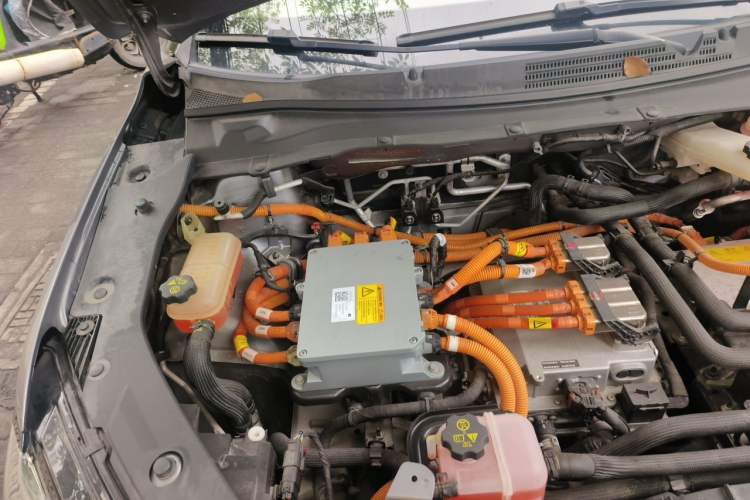 Used Chevrolet Menlo 2020 Starry Edition Engine Bay Right