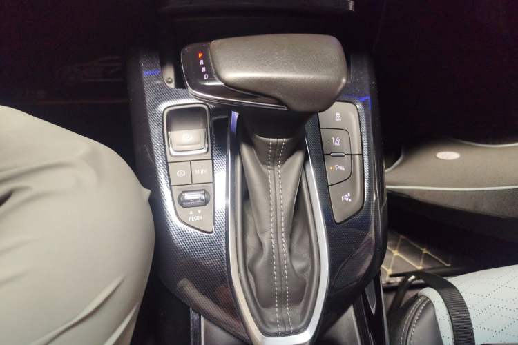 Used Chevrolet Menlo 2020 Starry Edition Gear Lever