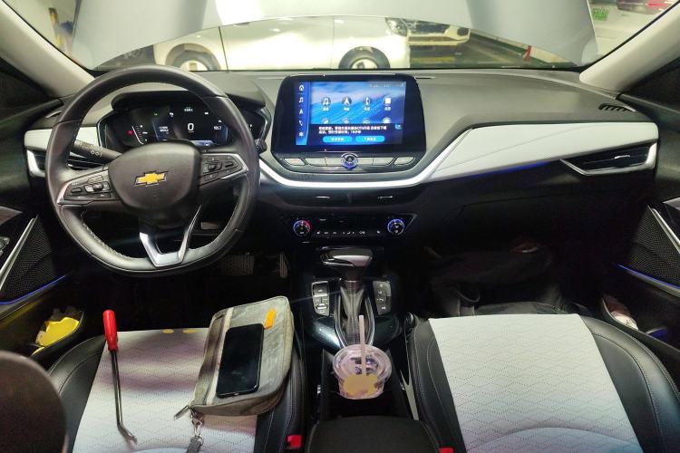 Used Chevrolet Menlo 2020 Starry Edition Interior 2
