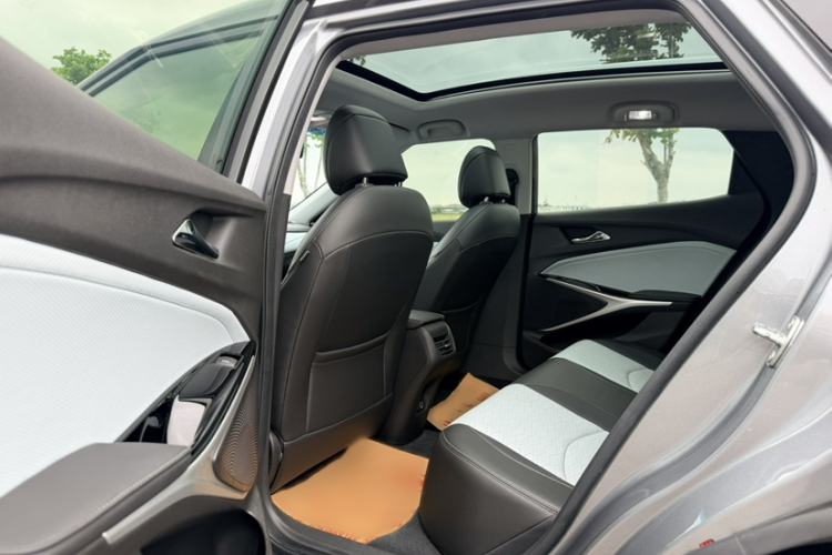 Used Chevrolet Menlo 2020 Starry Edition Interior 2
