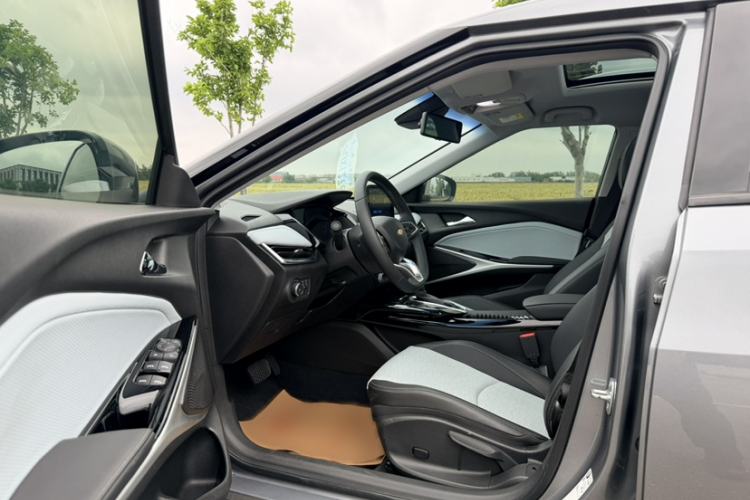 Used Chevrolet Menlo 2020 Starry Edition Interior 3