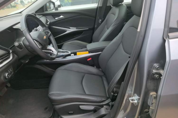 Used Chevrolet Menlo 2020 Starry Edition Left Front Seat