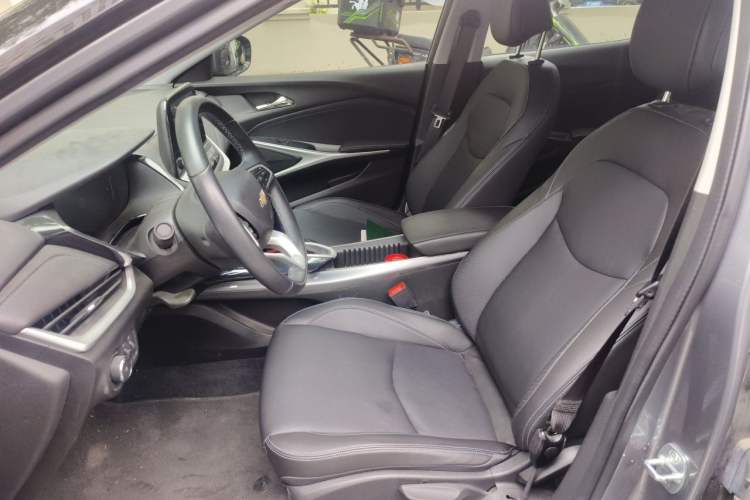 Used Chevrolet Menlo 2020 Starry Edition Left Front Seat