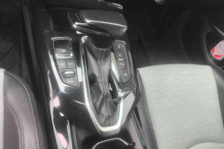 Used Chevrolet Menlo 2020 Starry Edition Gear Lever
