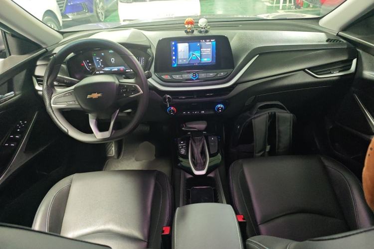Used Chevrolet Menlo 2020 Star Edition Center Console