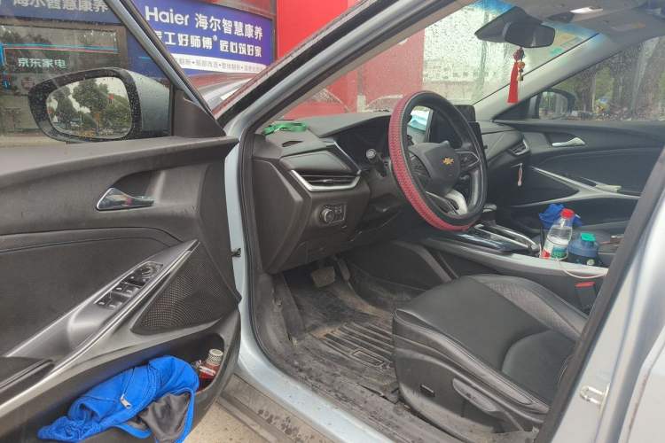 Used Chevrolet Menlo 2020 Starry Edition Driver Seat