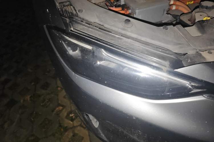 Used Chevrolet Menlo 2020 Star Edition Right Front Headlight