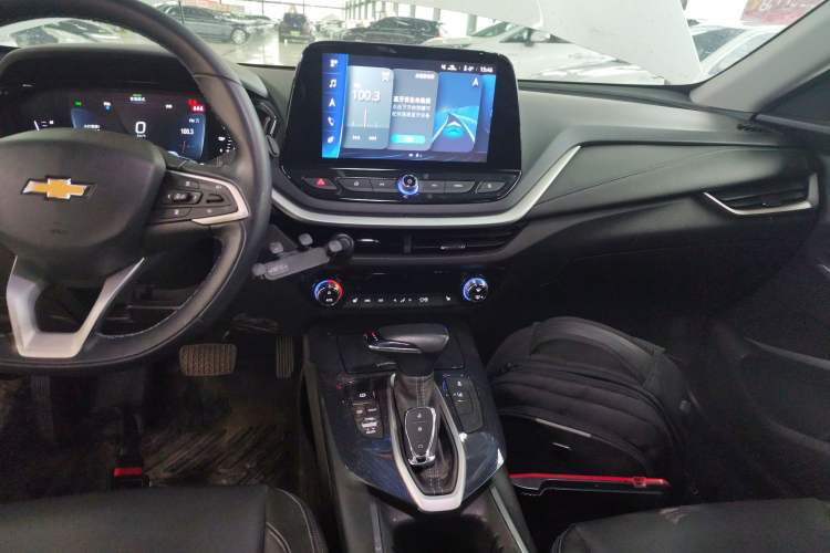 Used Chevrolet Menlo 2020 Starry Edition Audio And AC Panel