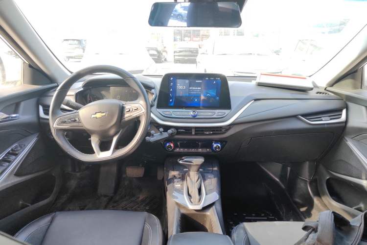 Used Chevrolet Menlo 2020 Starry Edition Center Console