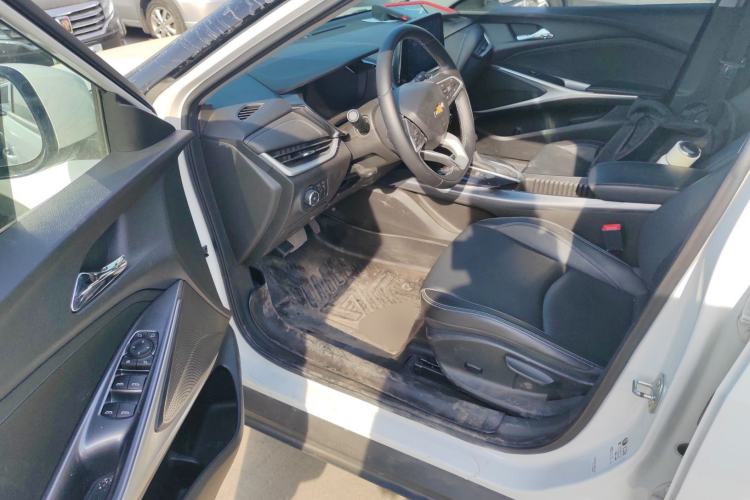 Used Chevrolet Menlo 2020 Starry Edition Driver Seat