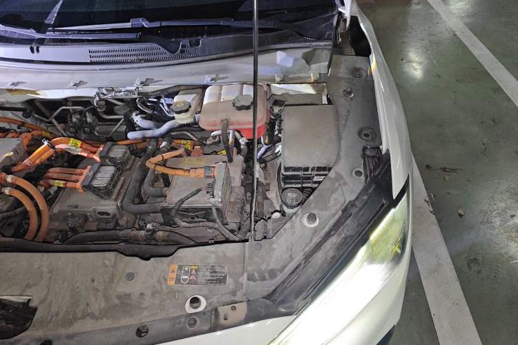 Used Chevrolet Menlo 2020 Starry Edition Engine Bay Left
