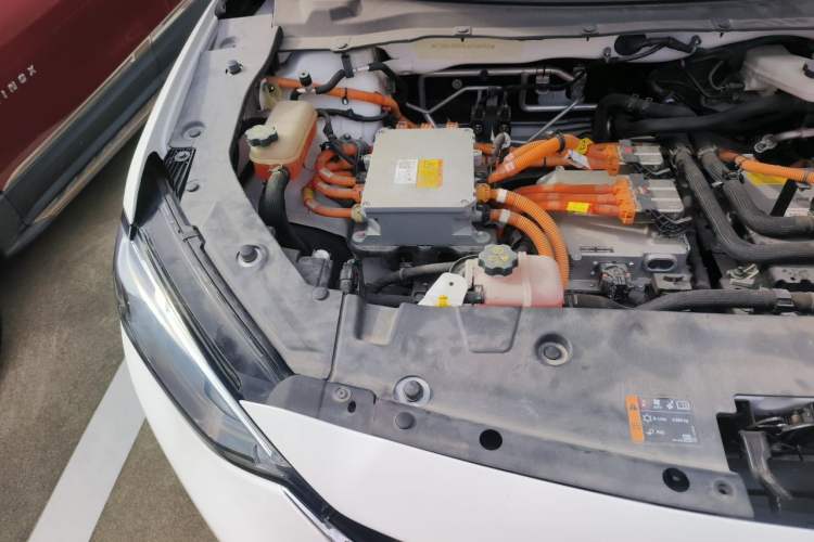 Used Chevrolet Menlo 2020 Starry Edition Engine Bay Right