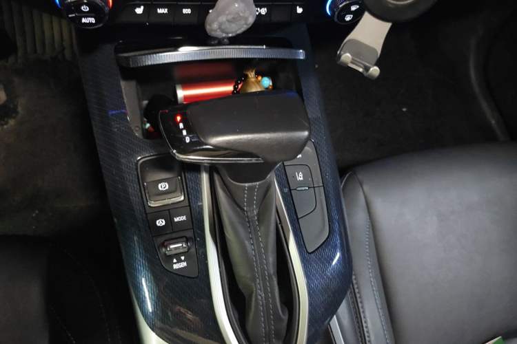 Used Chevrolet Menlo 2020 Starry Edition Gear Lever