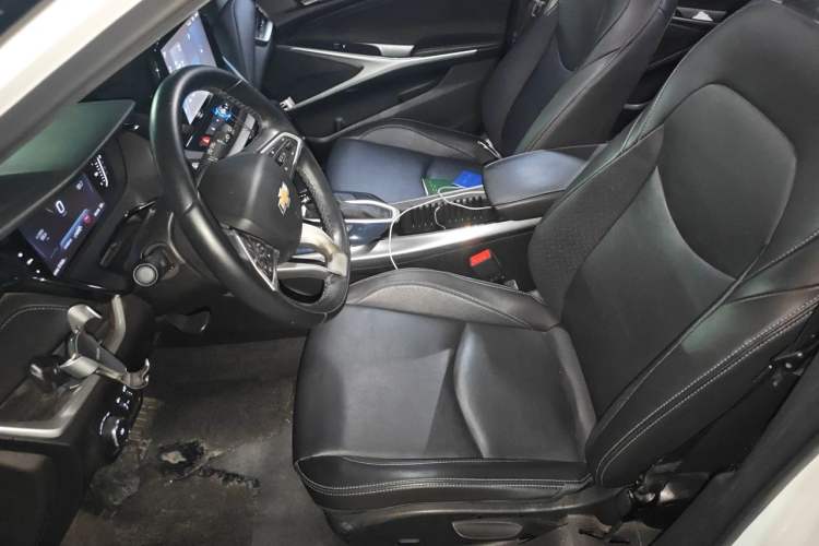 Used Chevrolet Menlo 2020 Starry Edition Left Front Seat