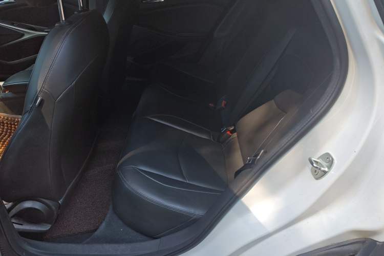 Used Chevrolet Menlo 2020 Star Edition Left Rear Seat