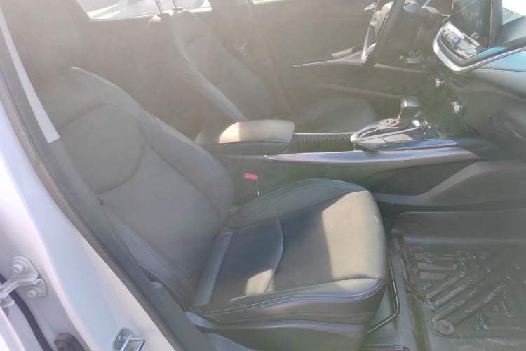 Used Chevrolet Menlo 2020 Starry Edition Right Front Seat