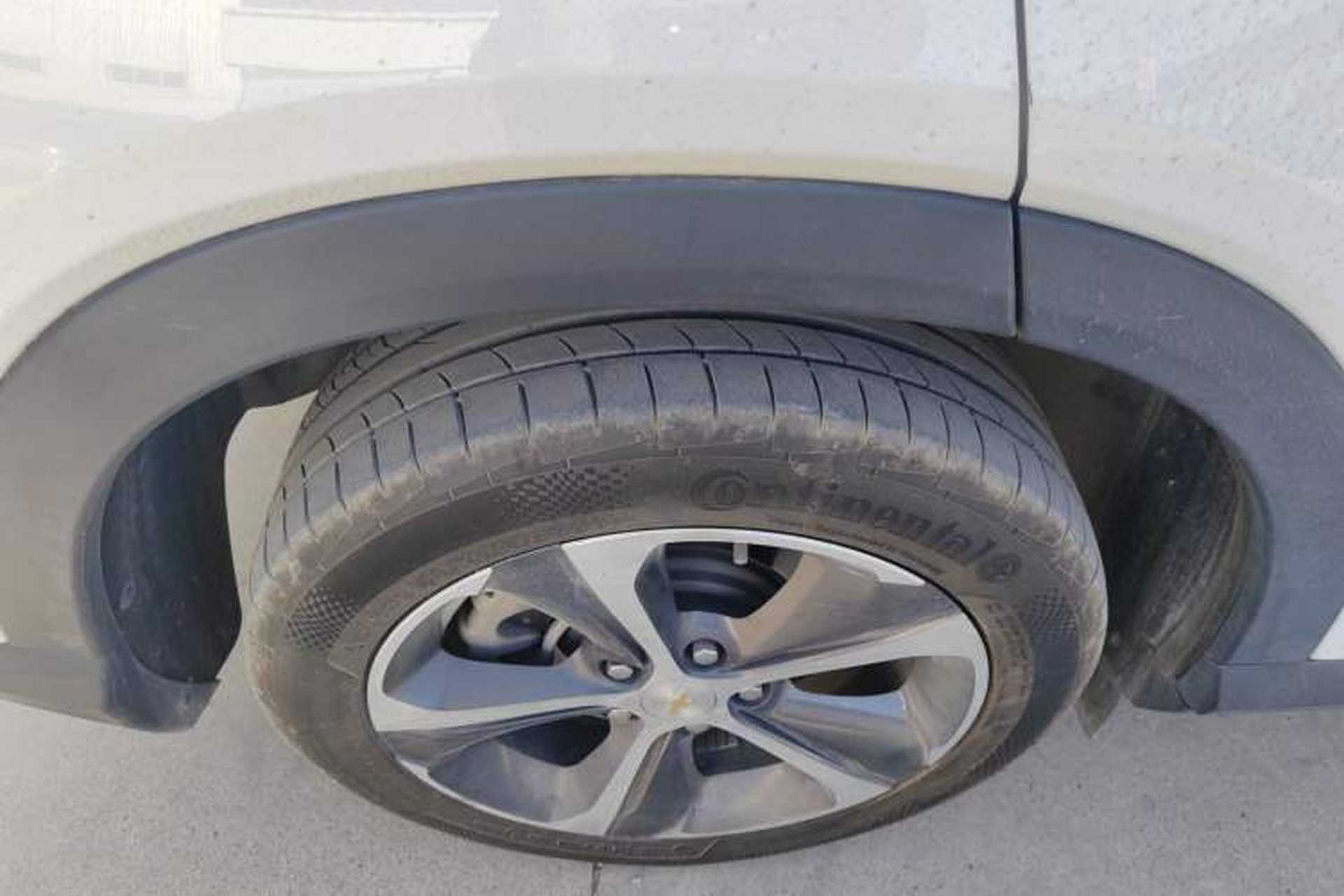 Used Chevrolet Menlo 2020 Starry Edition Right Rear Wheel Hub