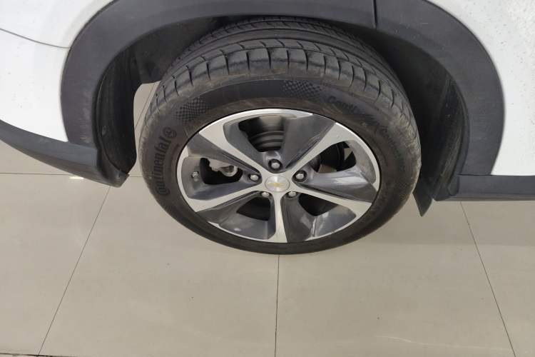 Used Chevrolet Menlo 2020 Starry Edition Right Rear Wheel Hub