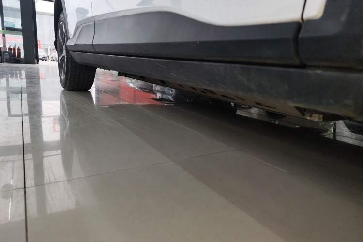 Used Chevrolet Menlo 2020 Starry Edition Right Side Sill