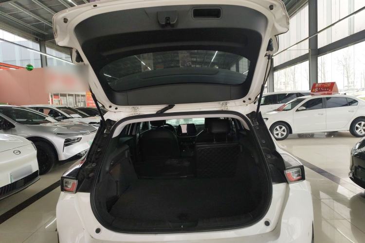 Used Chevrolet Menlo 2020 Starry Edition Trunk