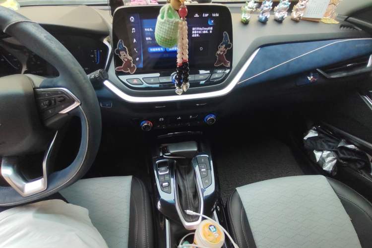 Used Chevrolet Menlo 2021 Mickey Magic Space Edition Audio And AC Panel