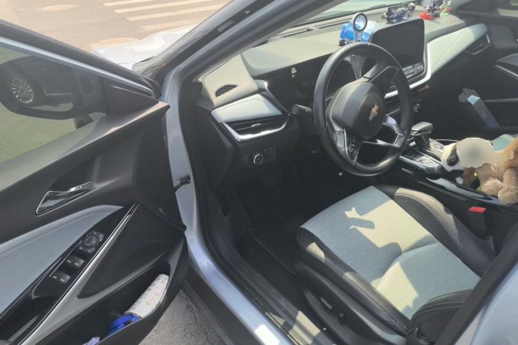 Used Chevrolet Menlo 2021 Starry Edition Driver Seat