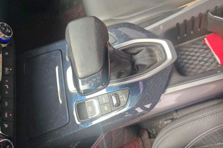 Used Chevrolet Menlo 2021 Starry Edition Gear Lever