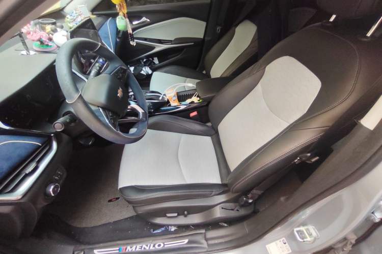 Used Chevrolet Menlo 2021 Mickey Magic Space Edition Left Front Seat